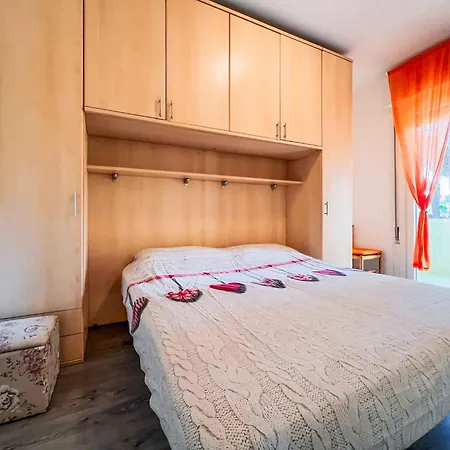 In 51277 Apartament *